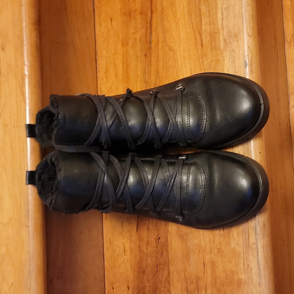 Ecco Ankle Boots
